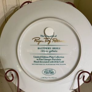 Vintage Accents - Roger Troy Peterson Baltimore Oriole bird plate Vintage Accents - Roger Troy Peterson Baltimore Oriole bird plate